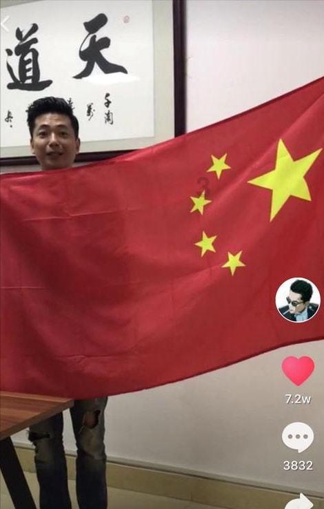 恐龙绝地逃生