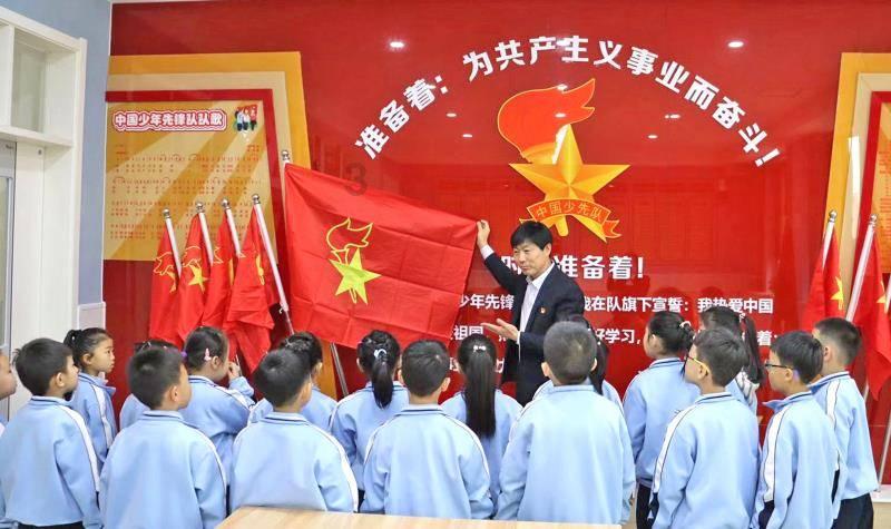 部落与弯刀曲玉在哪招募游戏画面